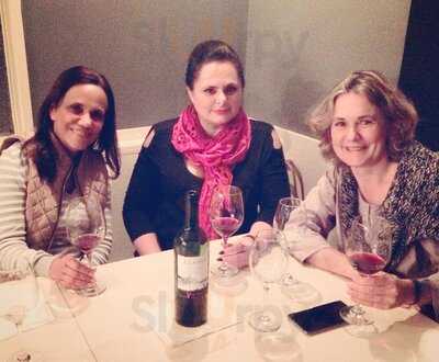 Entre Vinhos Gastrobar