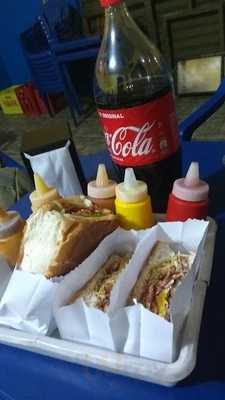 Lanches Quero +