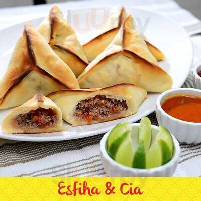Esfiha & Cia