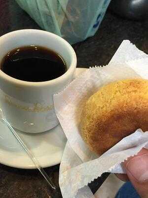 Dona Diva Cafe & Quitandas