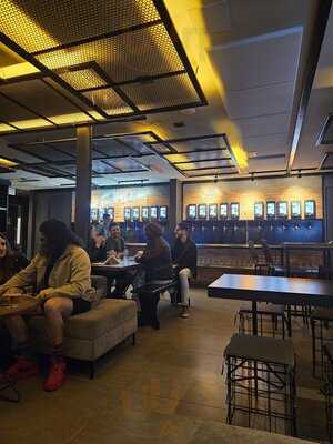 A Fábrica Working Bar