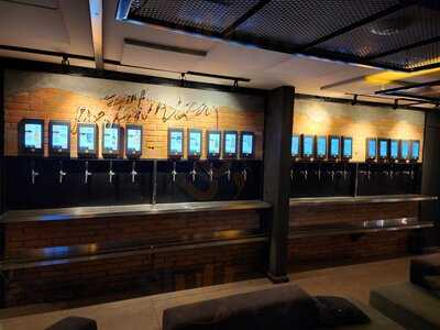 A Fábrica Working Bar