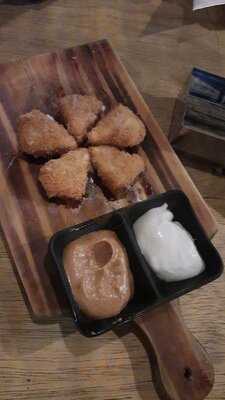 Hooroo - Australian Pub