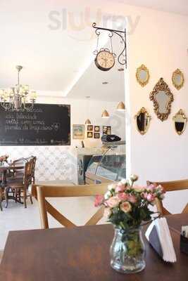 Vanille Patisserie E Café