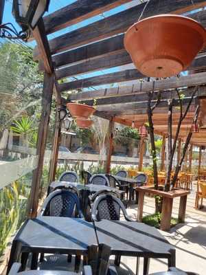 Dino's Pizzeria Italiana