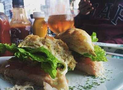 Empório Muf's Café