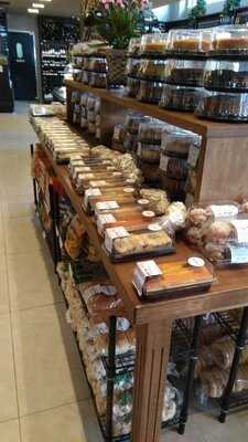 Padrela Panificadora E Confeirtaria