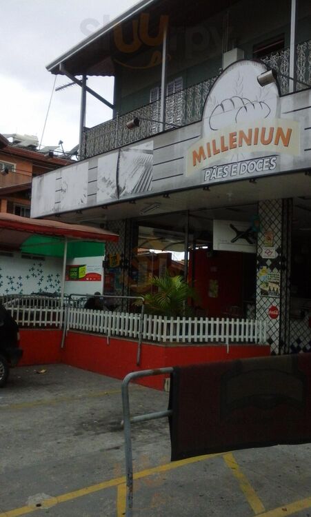 Millenium Paes E Doces