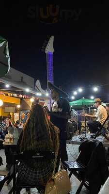 Jack & Joe's English Pub