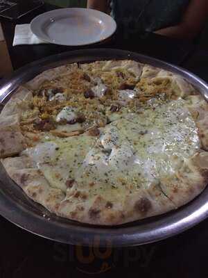 Freezone Calzones E Pizzas