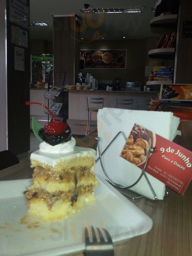 9 De Junho Paes E Doces