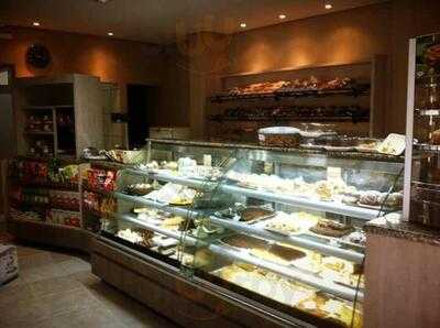 9 De Junho Paes E Doces