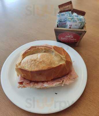 Saint Claire Bakery & Café