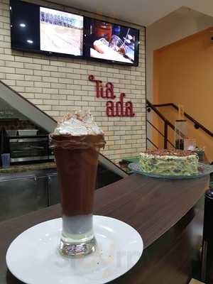 Tia Ada Cafeteria