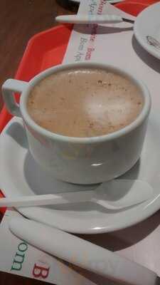 Confeitaria Rochelle Paes E Doces