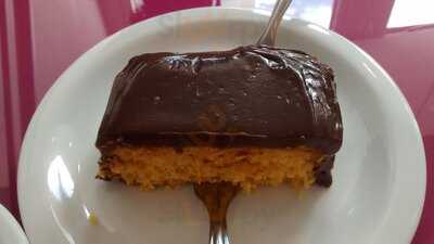 Confeitaria Quero Mais