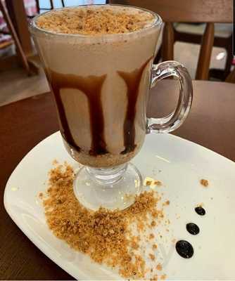 Empório Mineiro E Cafeteria Cheirín Bão