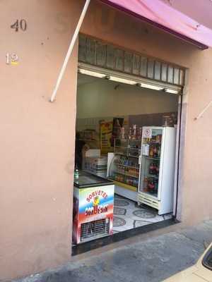 Tia Lú Doces & Salgados