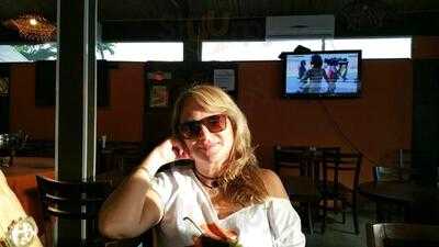 Sombreiro Choperia E Petiscaria