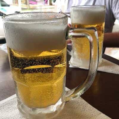 Sombreiro Choperia E Petiscaria