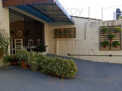 Mr. Cupcake Confeitaria