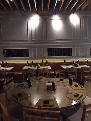 Sushi Boulevard Lacador