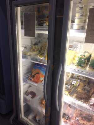 Magazzino Vinhos & Cozinha