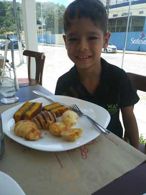 Casa Do Pao De Queijo