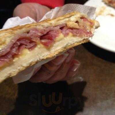 Confeitaria E Padaria Dalmas