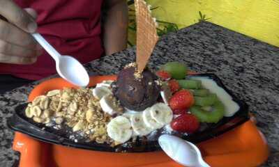 Sorveteria E Hamburgueira Pigelatti