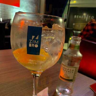 Zimbro Cocktails & Co