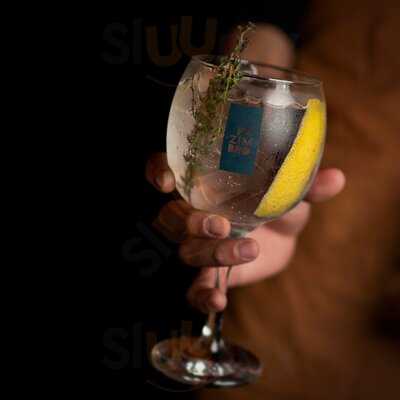 Zimbro Cocktails & Co