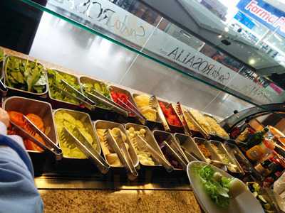 Riviera Cafes Express