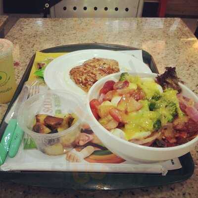 Nutare Sanduiches E Saladas