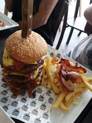 Metropole Bistrô E Bar