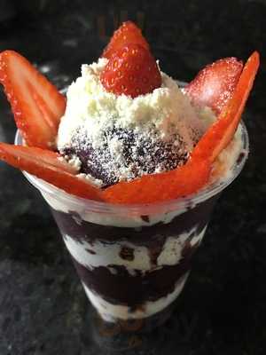 Titia Avó Gabi Açaí