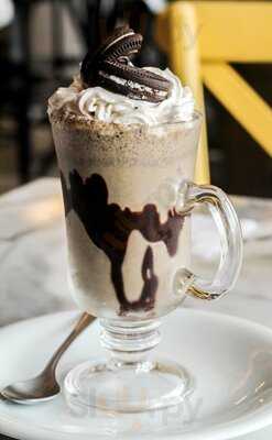 Mercearia Empório & Café