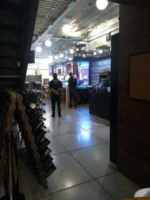 Champanharia Natalício Barra Shopping Sul