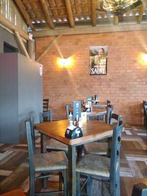 Casa Amarela Choperia E Cozinha