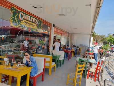 Carlitos Empanadas E Pizzas