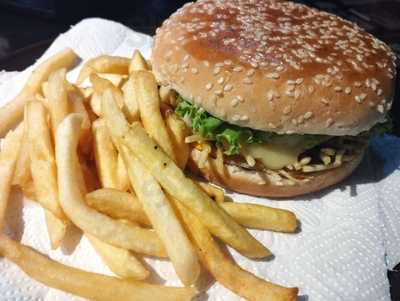 Lanchonete E Pastelaria Francis