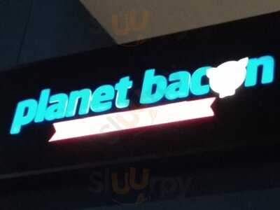 Planet Bacon