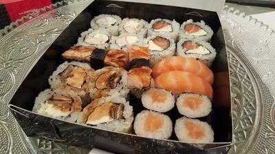 Yoshitake Sushi Delivery