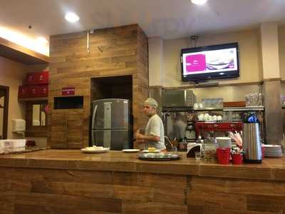 Bella Gula Fast Bistro