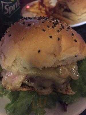 Jack Burger Maria Lacerda