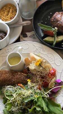 Elo Tradicional & Contemporâneo