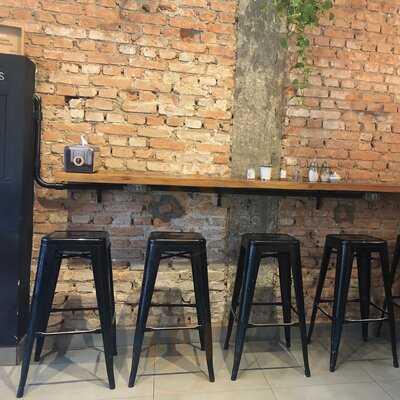 La Guapa Empanadas Artesanais E Café - Pinheiros