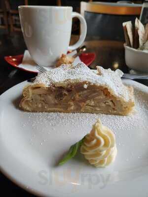 Krone Café & Padaria