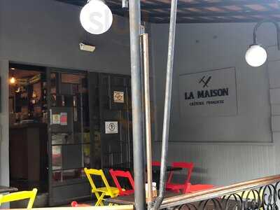 La Maison - Crêperie Française