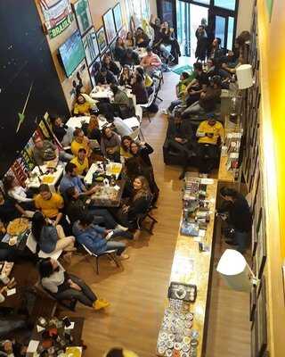 Quintino Futebol Pub